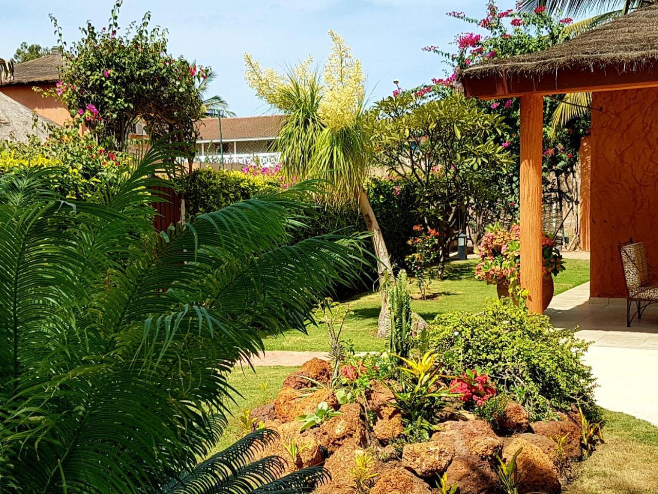Safari Village Saly Buitenkant foto